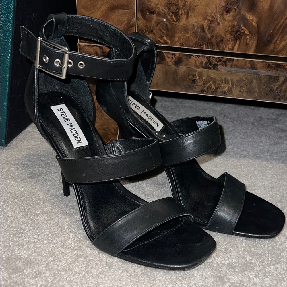 Steve Madden Black Open-Toe Ankle Strap Heels - Picture 4 of 4